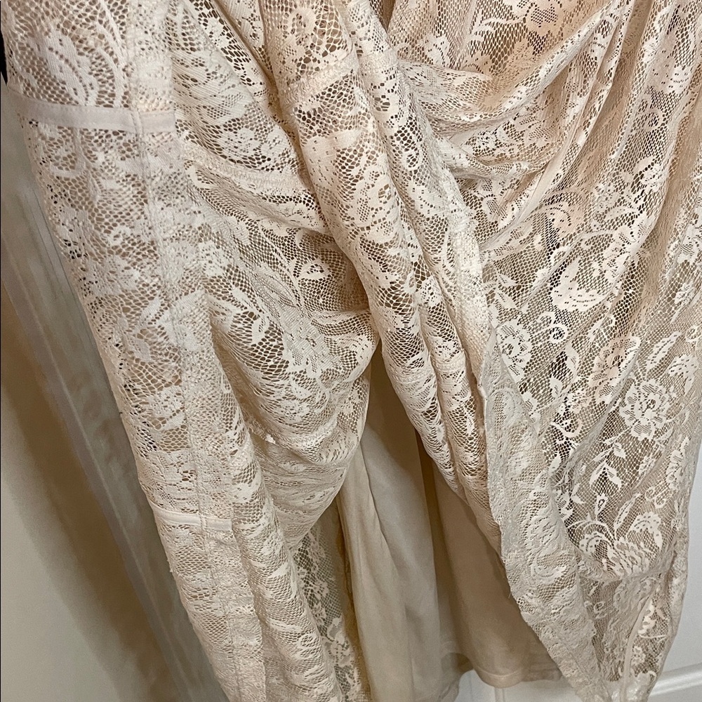 Ivory Lace Lined Maxi Dress with Sheer Yoke Plus 2X Womans - Picture 10 of 13